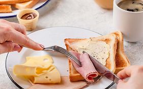 ibis budget Besançon Ecole Valentin